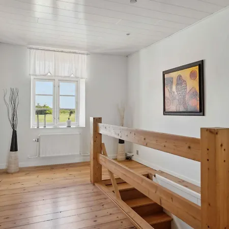 Large Near 別荘 トゥナー