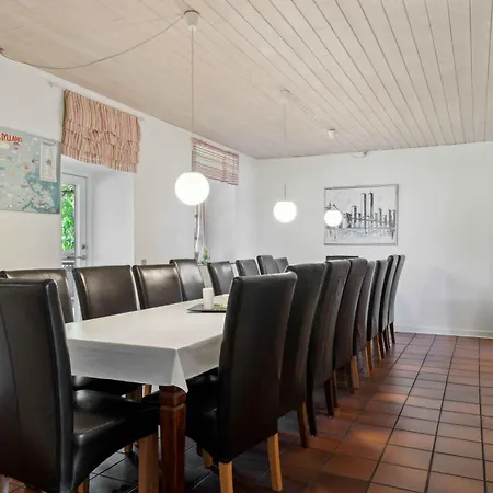 Large Near トゥナー