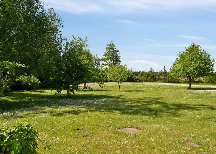 Large Near Ferienhaus